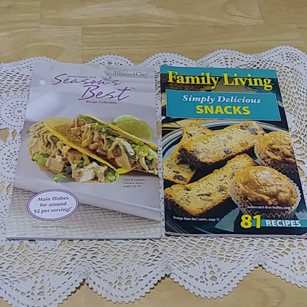 Cookbook Bundle - Pampered Chef, Family Living